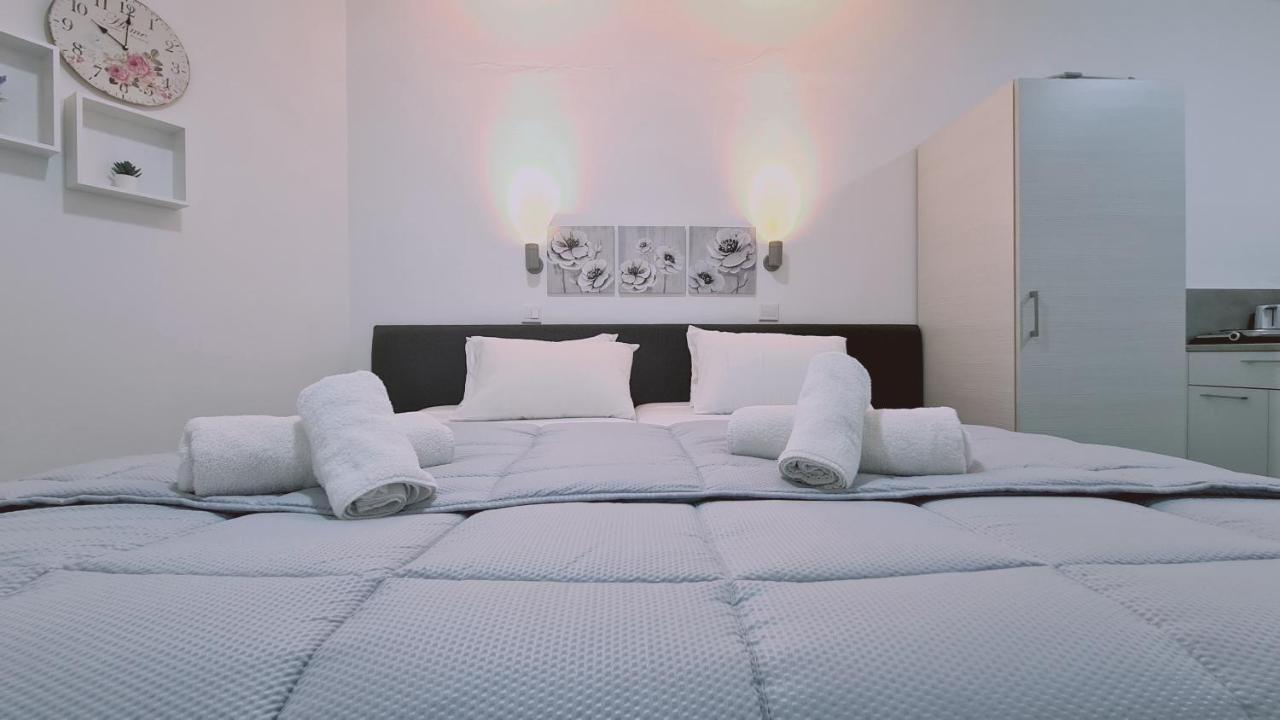 Stay Napa Living Studios Ayia Napa Exterior photo
